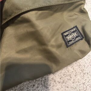 Porter By Yoshida
Force 2-Way Waist Bag Olive Drab